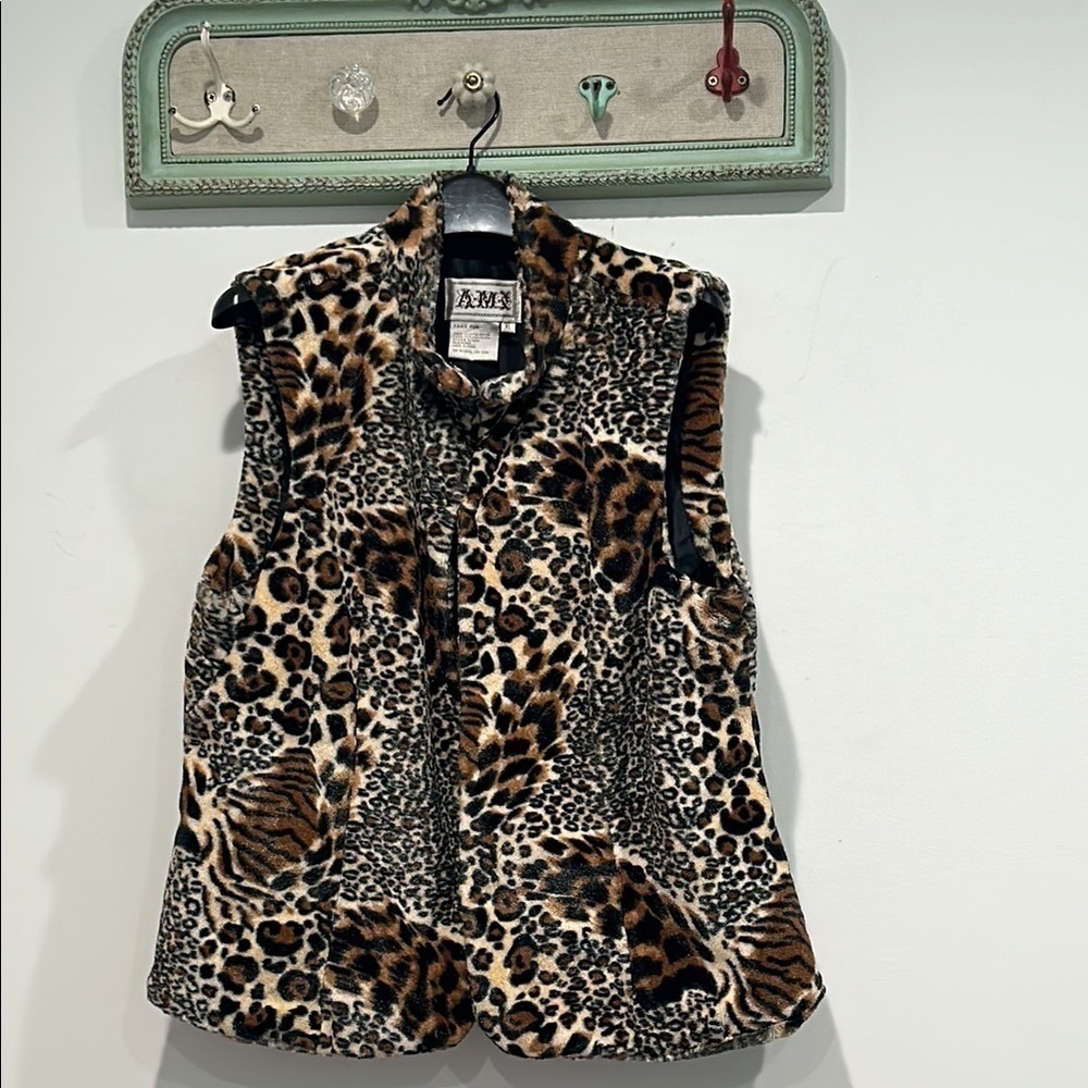 Vintage faux fur animal print Women's Leopard cheetah tiger Vest women’s XL